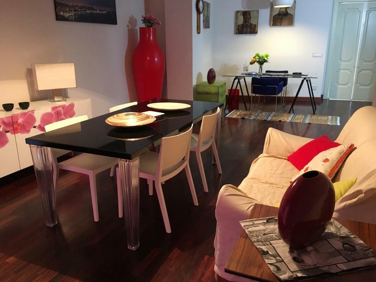 Gioviale Rooms Portici Buitenkant foto