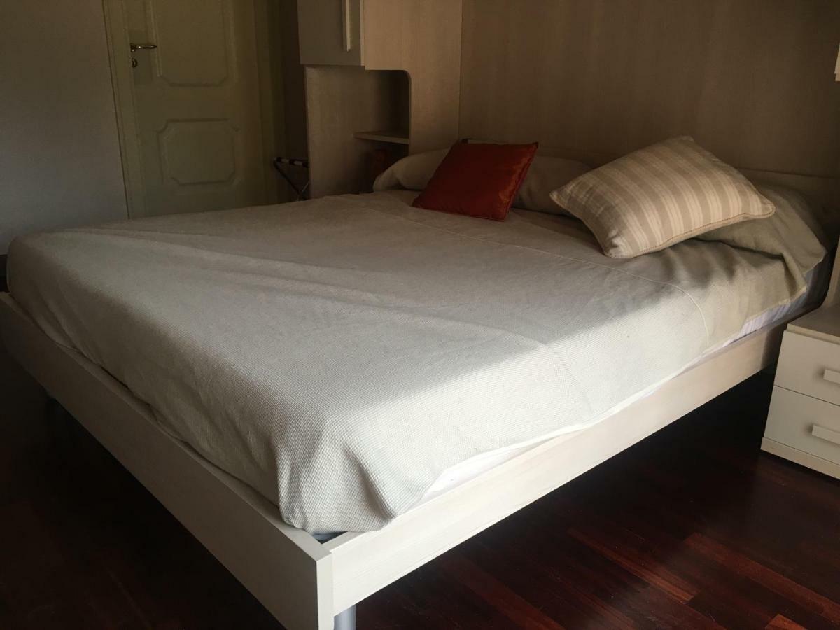 Gioviale Rooms Portici Buitenkant foto